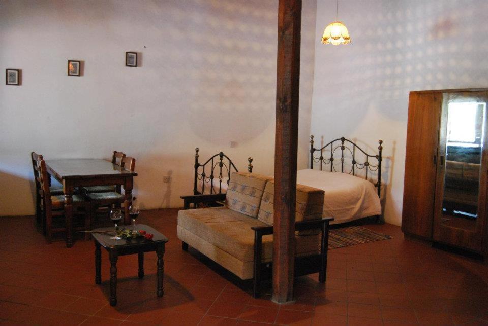 Xenis House * Галата
